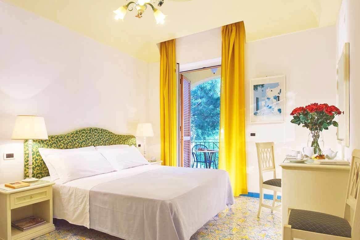 Hotel San Lorenzo Thermal Spa Forio  ภายนอก รูปภาพ